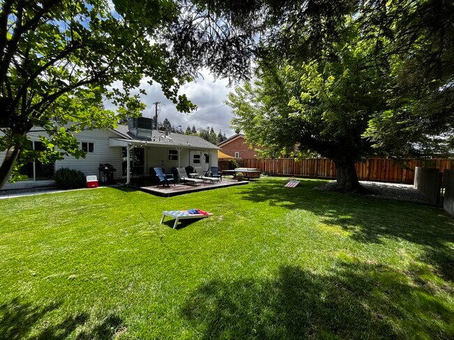 Building Photo - 3429 Bernal Ave