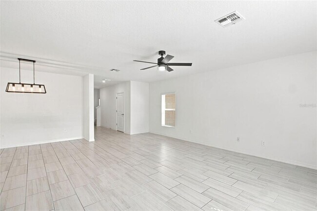 Building Photo - 35418 Ackley Trce