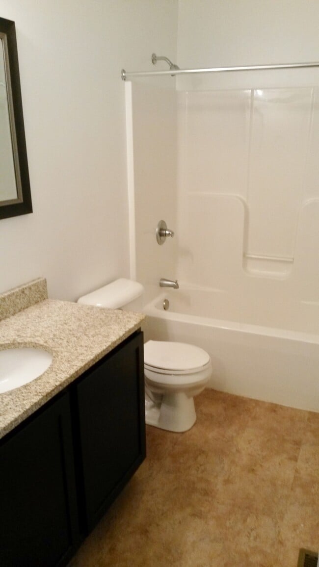 Building Photo - 2503 Myers Ct