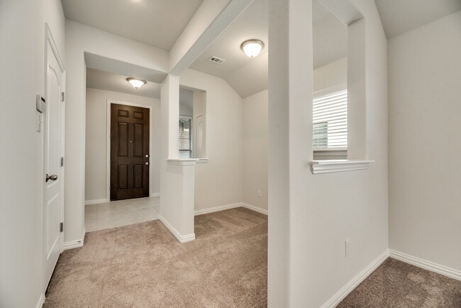 Building Photo - Perfect 3 bed 2 bath in new development in...