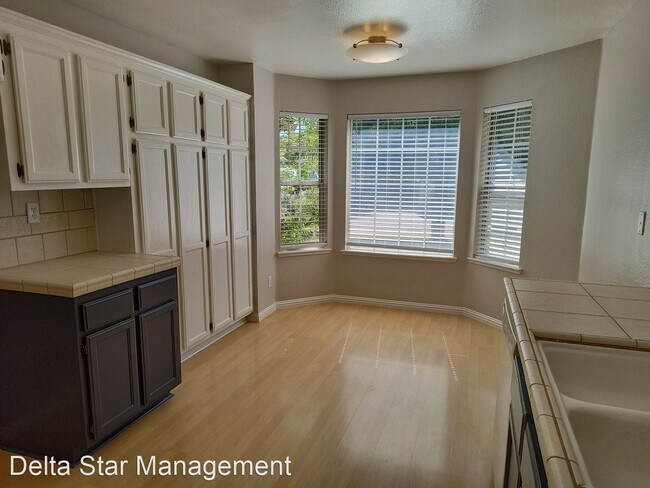Building Photo - 3 br, 2 bath House - 8799 FOBES DRIVE