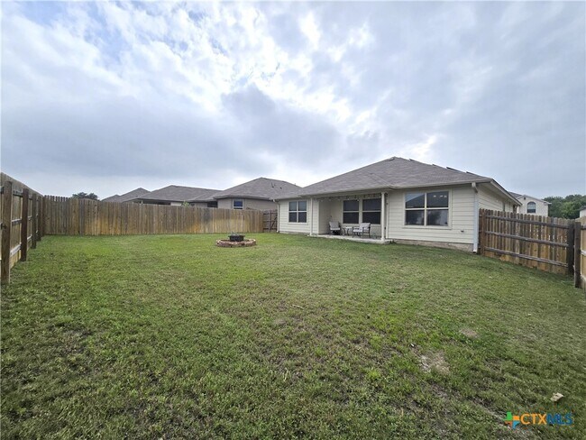 Building Photo - 3061 Wigeon Wy
