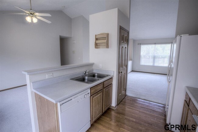Building Photo - 13520 Westport Cir