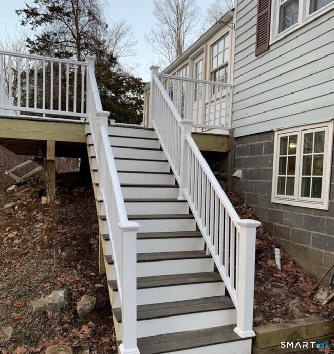 Building Photo - 81 Black Rock Tpke