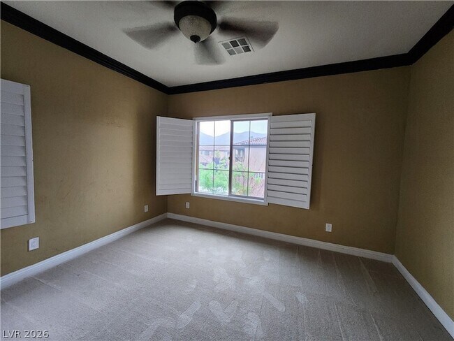 Building Photo - 2713 Cyrano St