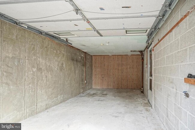 Building Photo - 500 St Michael Dr