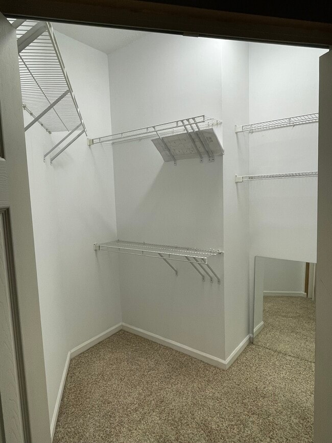 Building Photo - 11 Tisha Ln