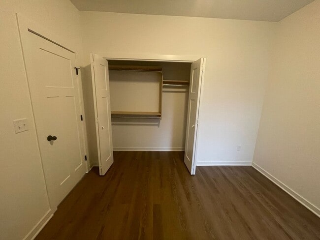 Building Photo - 11309-11311 W 35th St S