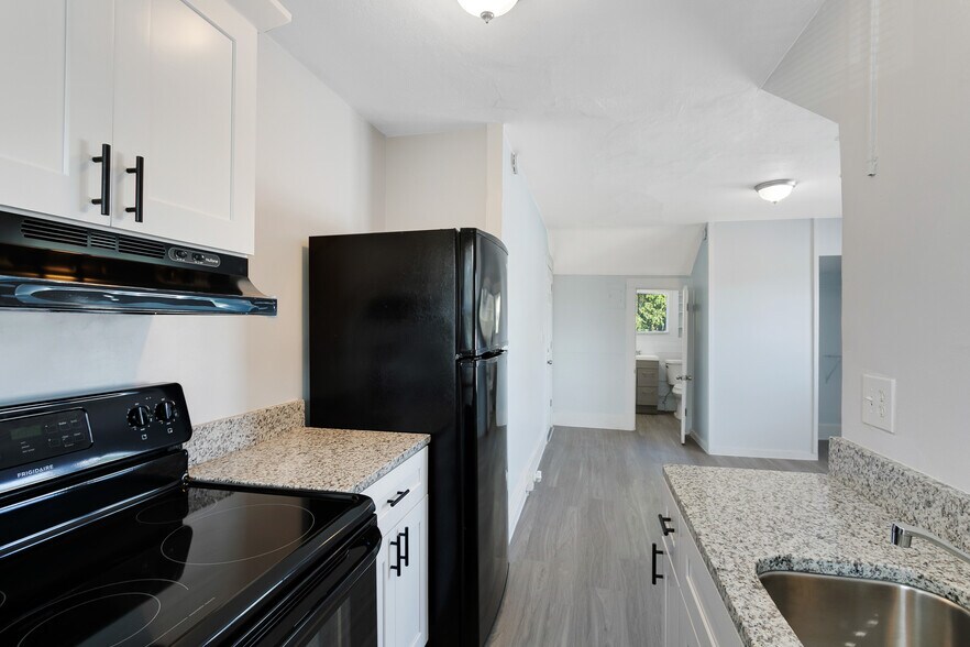 Building Photo - 812 Pennsylvania Ave