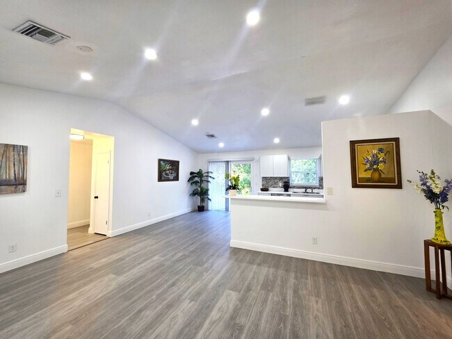 Building Photo - Vero Beach Rentals. Vero Beach Homes For Rent. Vero Beach Rent, LLC and Property Management Company