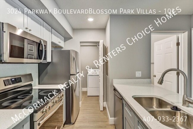 Building Photo - 3024 Parkway BoulevardBlossom Park Villas
