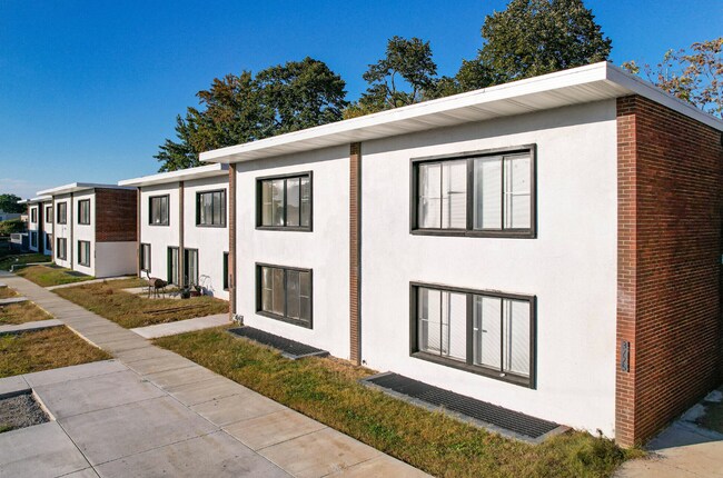 Building Photo - Cozy 2-Bedroom Apartment with Convenient Amenities