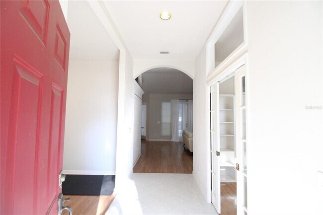 Building Photo - 5115 SW 105 Way