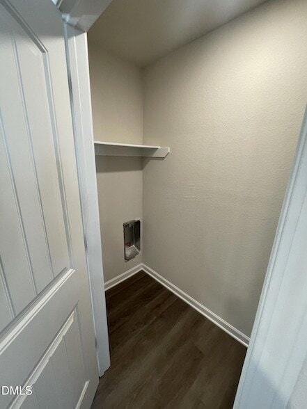 Building Photo - 1064 Peony Ln