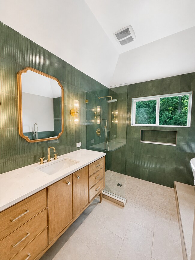 Building Photo - Elegant French Country Home with Lake Washington & Mount Rainier Views
