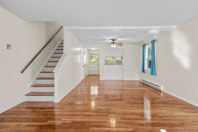 Building Photo - 675 Millville Ave