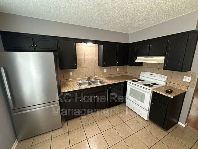 Building Photo - 420 N Jennings Rd