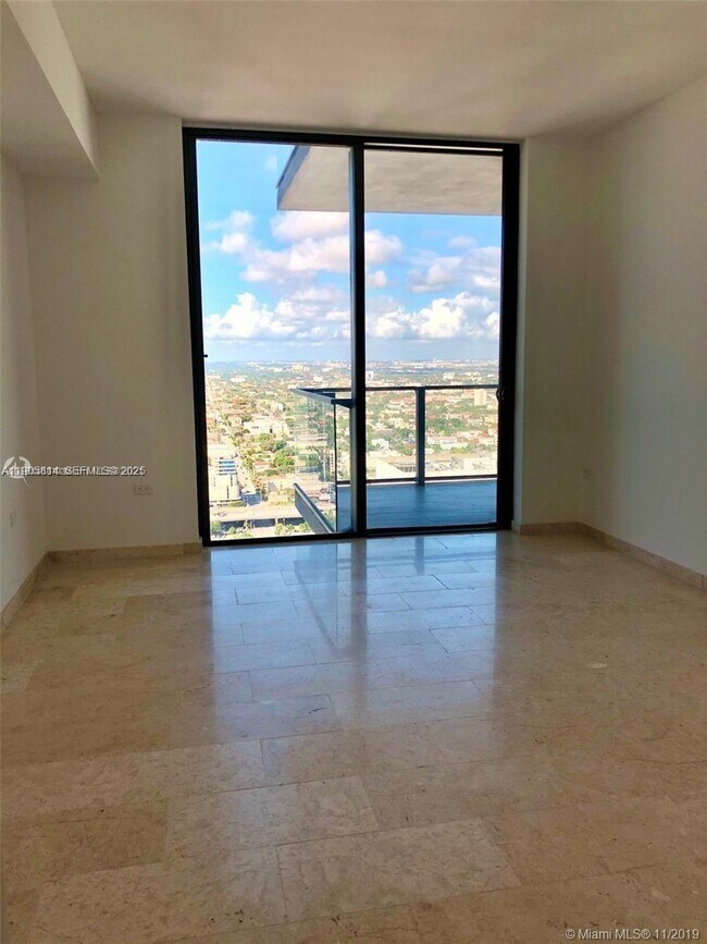 Building Photo - 88 SW 7th St