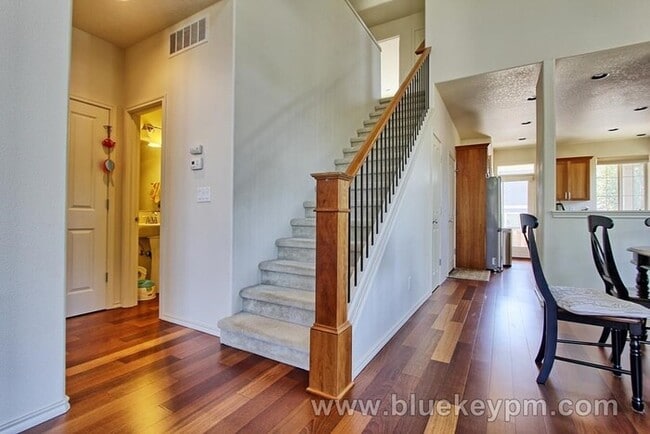 Building Photo - North Bethany Home, 4 Bed 2.5 Bath near PCC Rock Creek and Springville Elem School