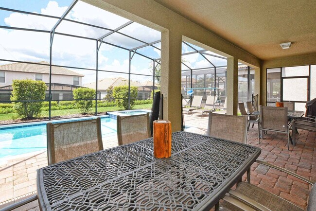 Building Photo - 9160 Scramble Dr