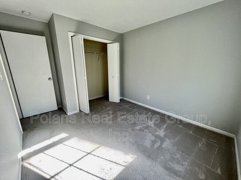 Building Photo - 8241 Brambleberry Dr