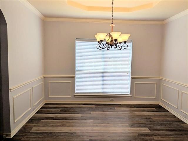 Building Photo - 213 Palomino Ct