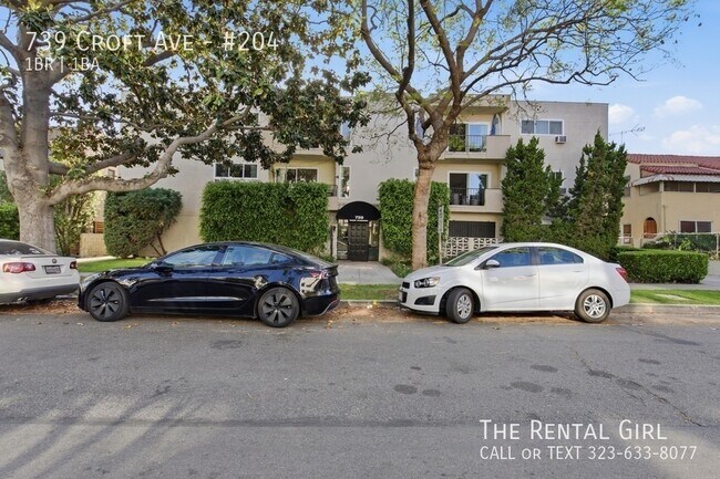 Building Photo - 739 Croft Ave