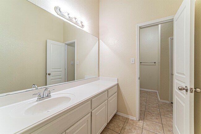 Building Photo - 8036 Branch Hollow Trail