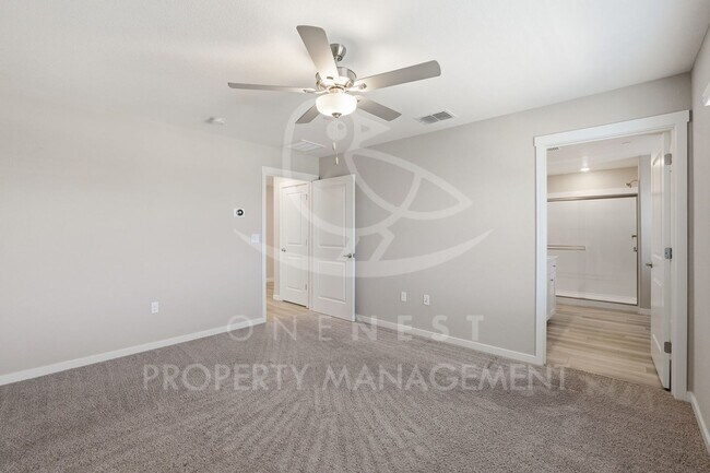 Building Photo - Practically Brand new | 3 bedroom 2.5 bathroom + loft