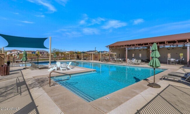 Building Photo - Gorgeous Single Level 4 bed 3 bath 3 car garage home at the Meadows community in Peoria