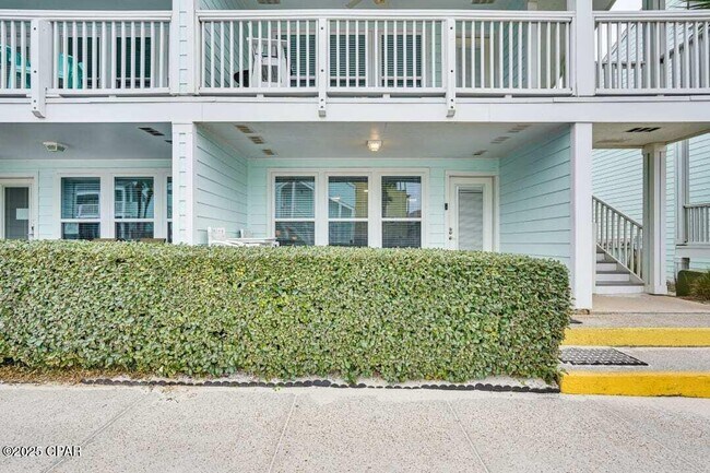 Building Photo - 17670 Front Beach Rd