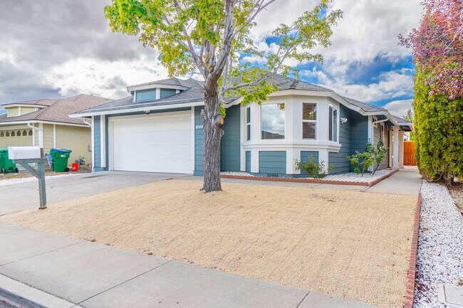 Building Photo - 1059 Chesterfield Ct