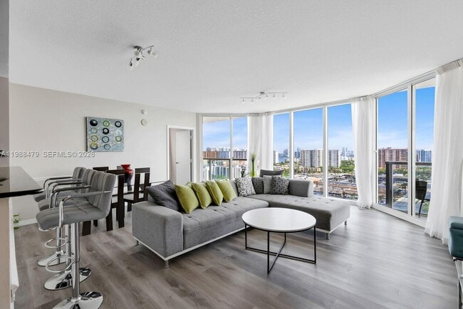 Building Photo - 16699 Collins Ave