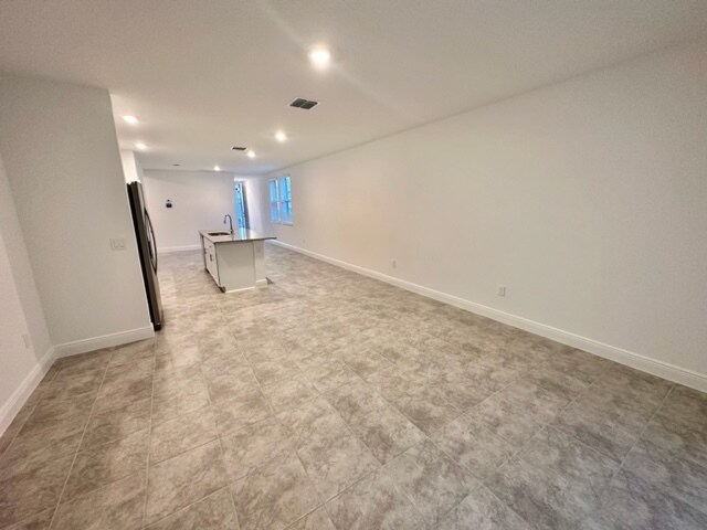 Building Photo - 150 Pitching Wedge Dr