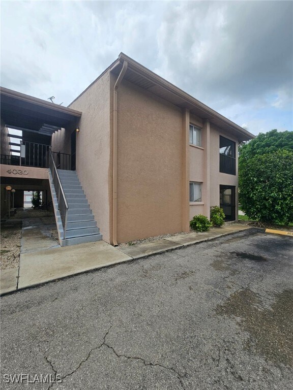 Primary Photo - 4030 Coronado Pkwy