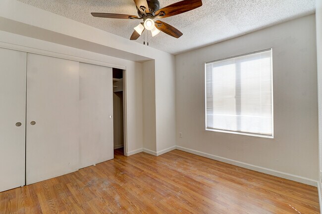 Building Photo - 17032 N 16th Dr