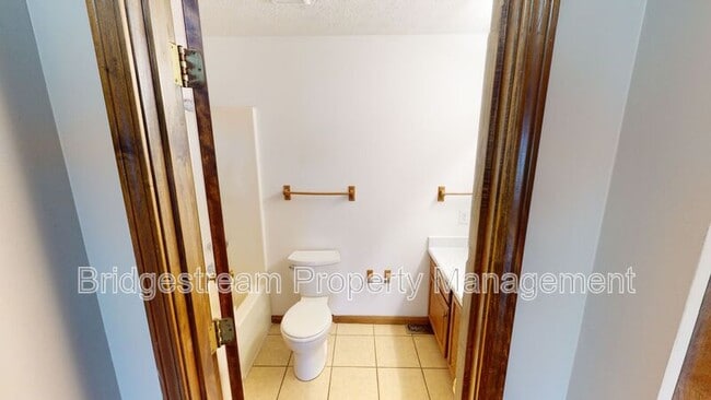 Building Photo - 1632 Tamworth Cir