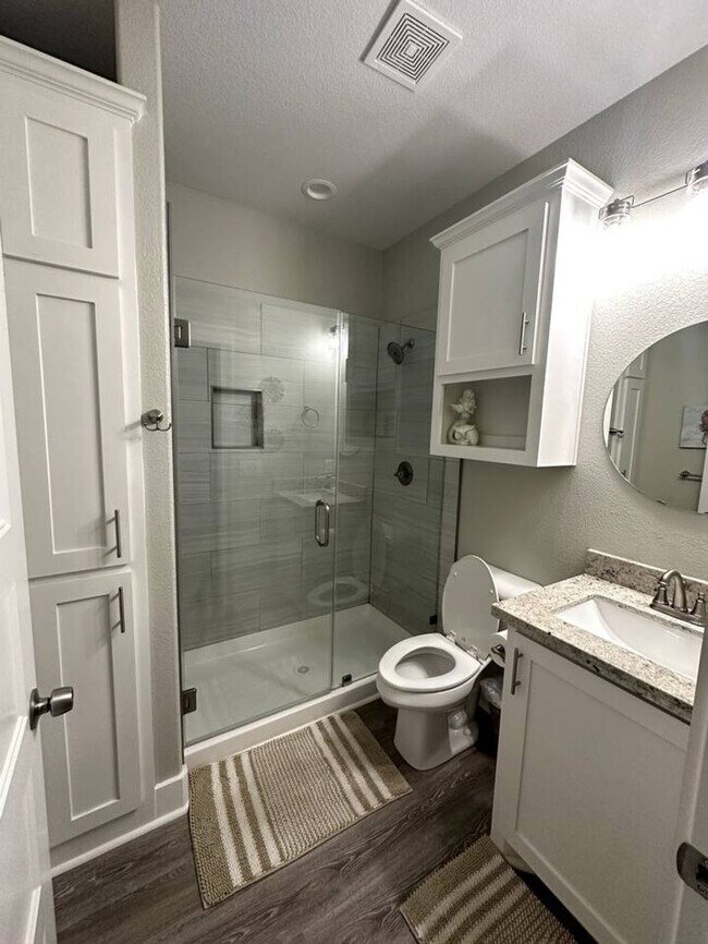 Building Photo - 943 Gulf Shores Dr