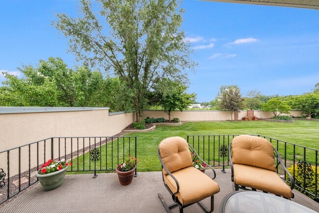 Building Photo - 2923 Rutherford Dr