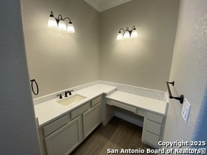 Building Photo - 4803 Viewcrest Rd