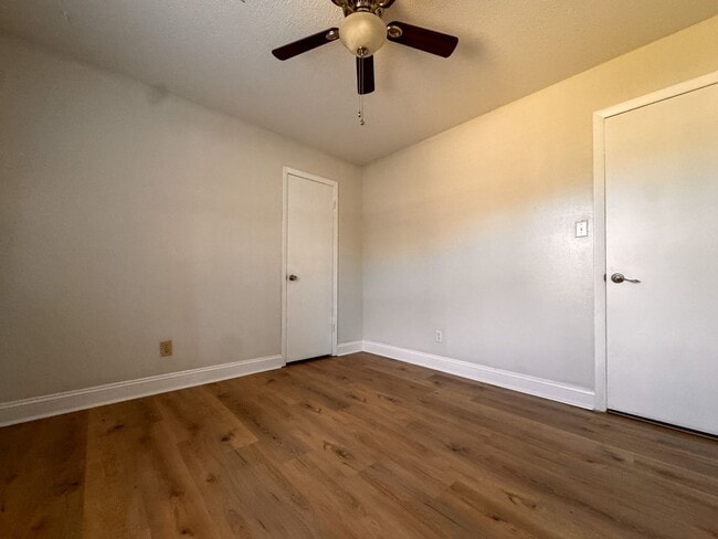 Building Photo - Stylish 3 Bed 2 Bath Home in Jack Britt