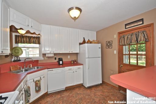 Building Photo - 519 Byrnes Dr