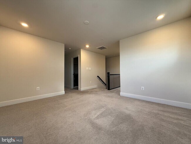 Building Photo - 1407 Pinkerton St