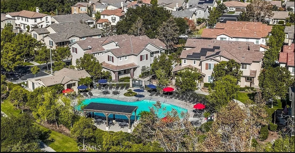 Community pool - 146 Martindale Way