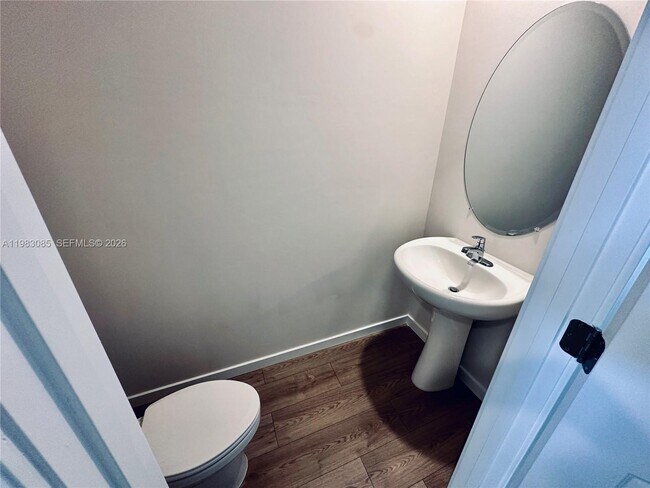 Building Photo - 8465 Everly Preserve Dr