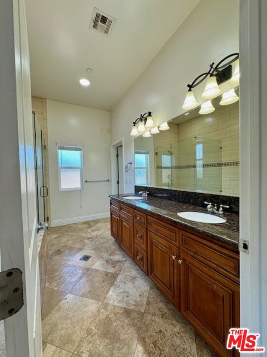 Building Photo - 7347 Dinwiddie St