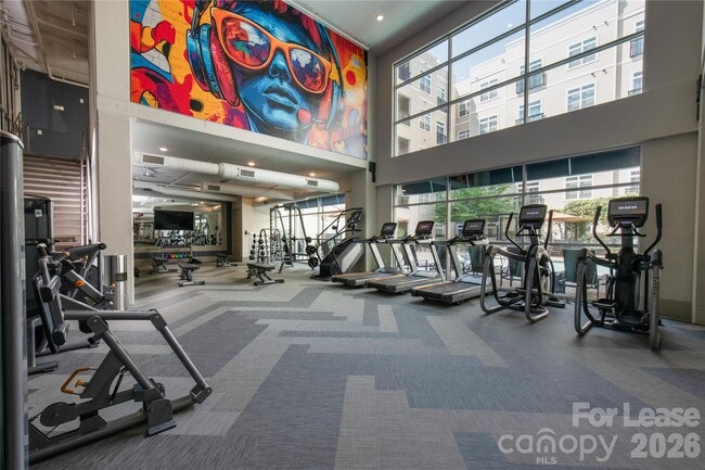 Building Photo - 905 Kenilworth Ave