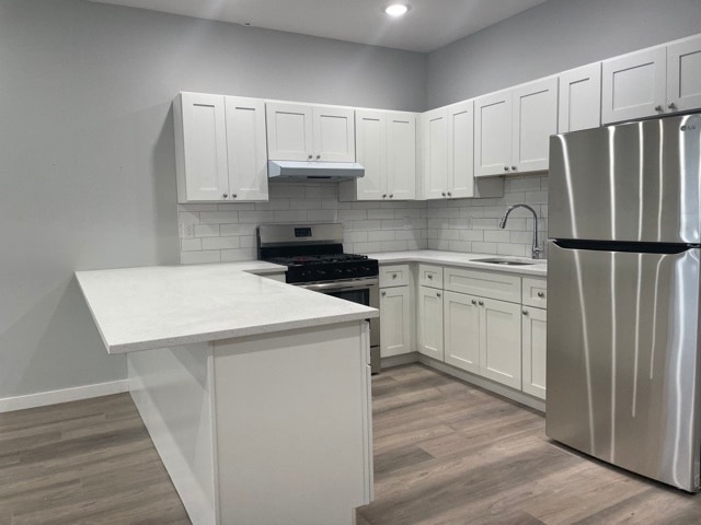 Building Photo - 441-449 E 18th St