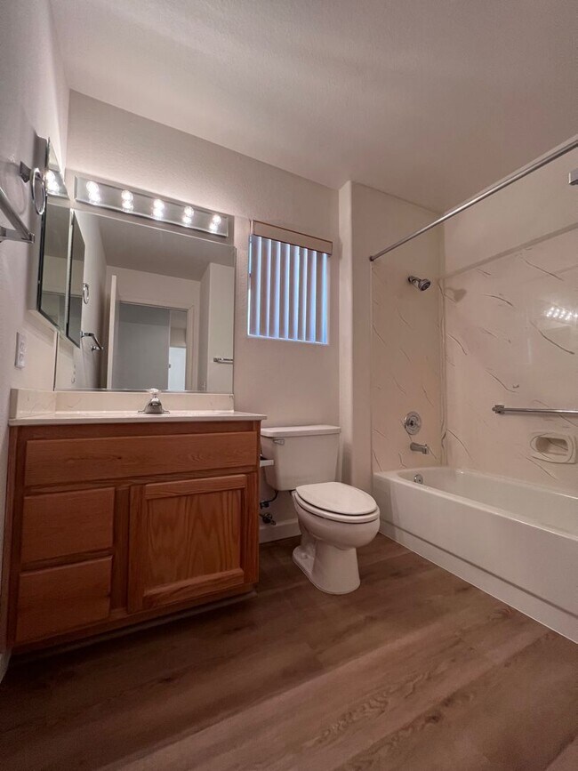 Building Photo - 55+ Sun City Summerlin Two Bedroom - Elko ...