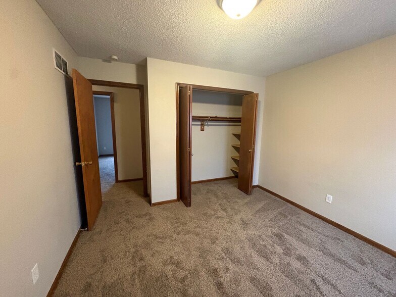 Building Photo - 720 Northpoint Ave